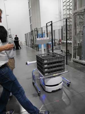 探訪神秘特斯拉工廠 科技中介服務視角下的全球最高科技感制造殿堂